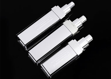 OEM de empaquetage cosmétique de bouteille acrylique de pompe de place de volume de 30ml 50ml admis